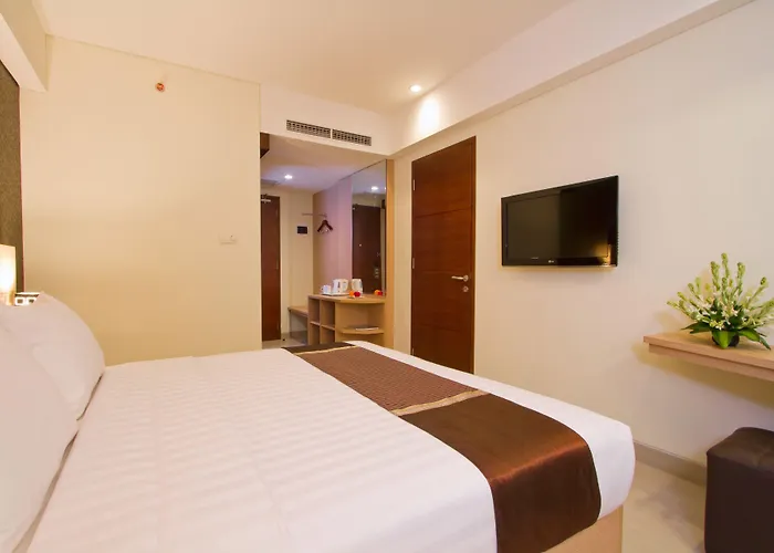 Sense Sunset 4* Seminyak (Bali)